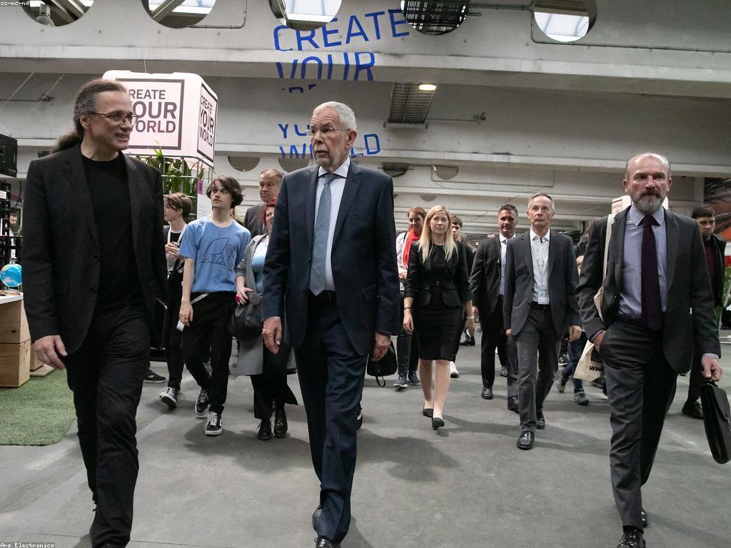 សកម្មភាពពិសេសក្នុងវប្បធម៌